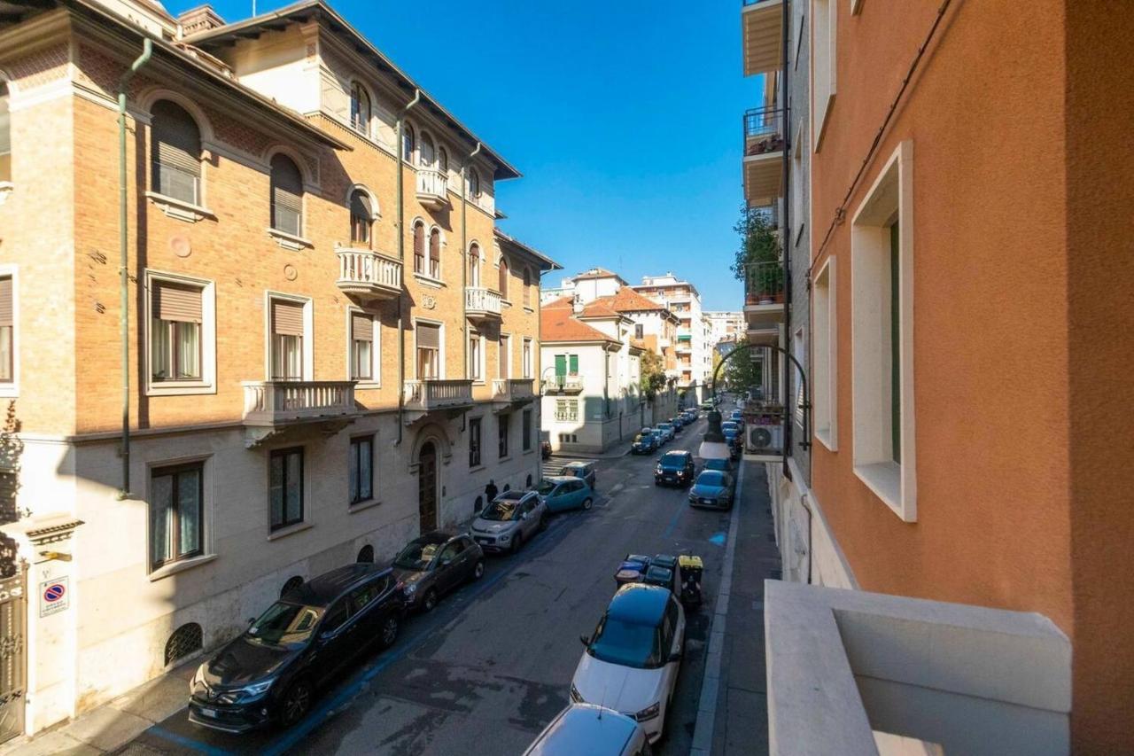 New! Cit Turin Elegant Apt With Parking Exteriör bild