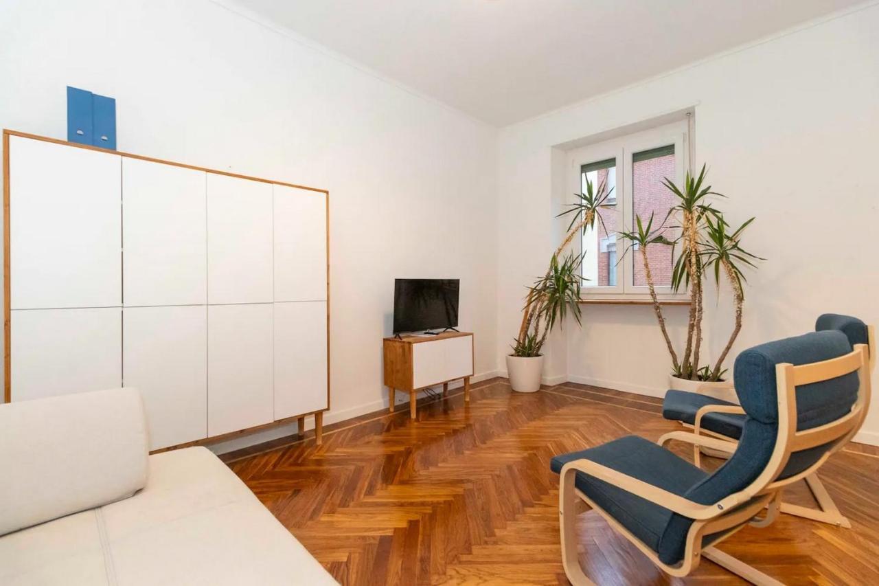 New! Cit Turin Elegant Apt With Parking Exteriör bild